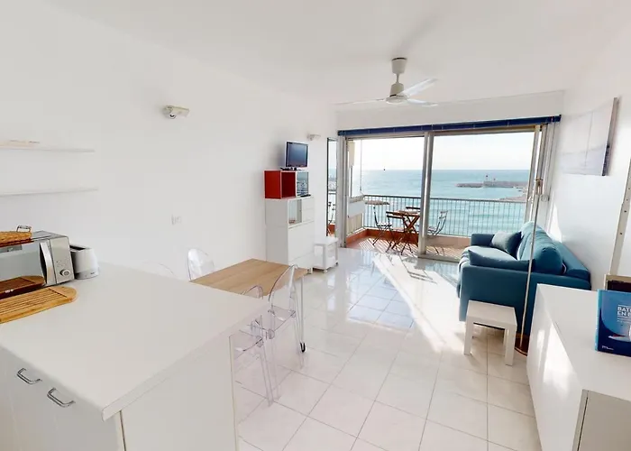 Apartamento Spacieux Avec Terrasse Face à Menton, Proche Plages Et Centre-ville - Fr-1-196-327